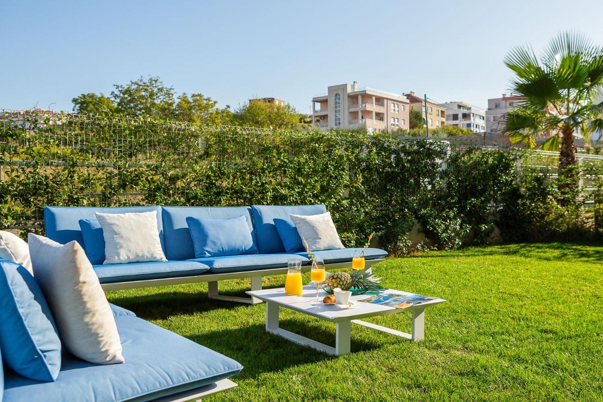 New Luxury With Private Heated Pool And Amazing Terrace With Seaview